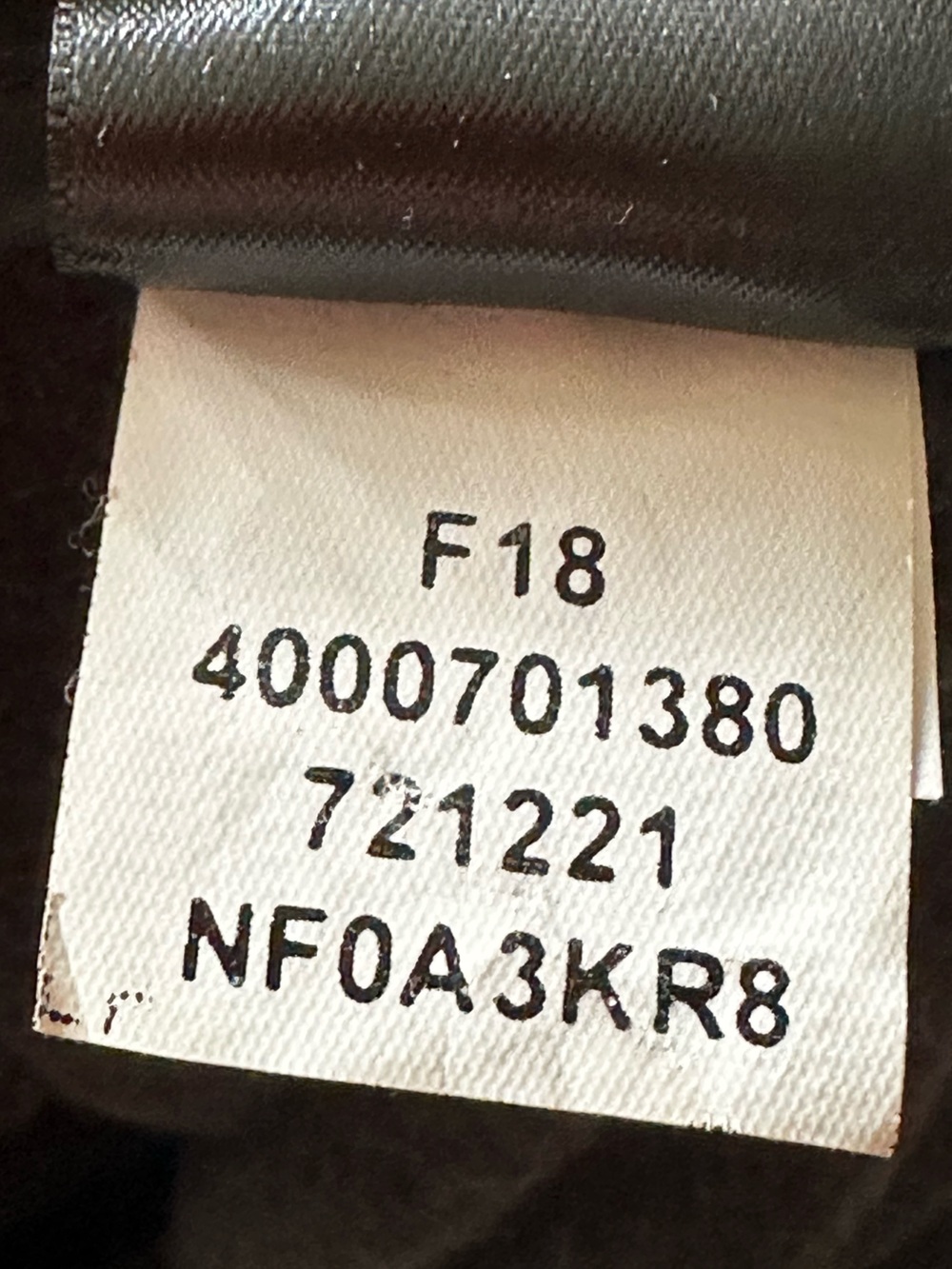 The North Face's Apex STH Pant, Charcoal/Dark Gray, Windwall Snowpant - Picture 7 of 12